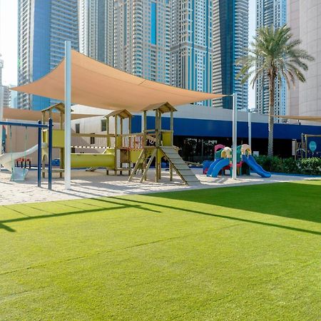 Le Meridien Mina Seyahi Beach Resort & Waterpark Дубай Екстериор снимка Children's play area