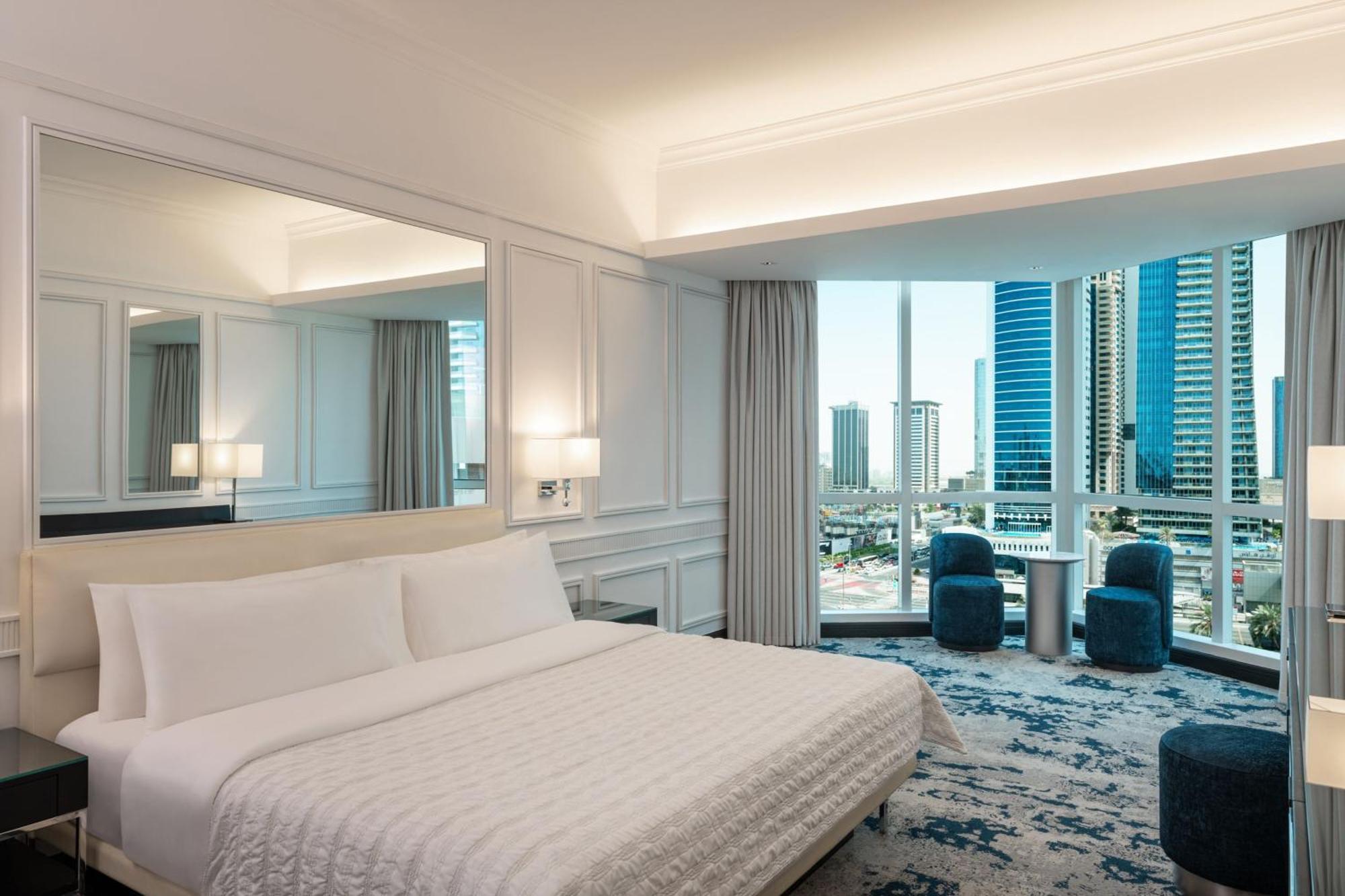 Le Meridien Mina Seyahi Beach Resort & Waterpark Дубай Екстериор снимка Deluxe Room