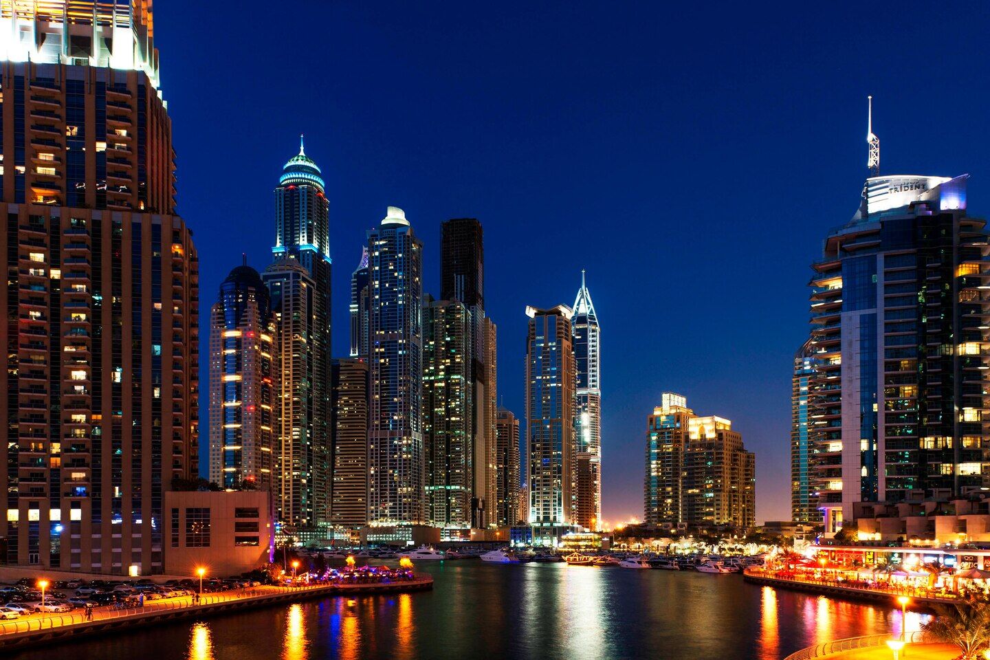Le Meridien Mina Seyahi Beach Resort & Waterpark Дубай Екстериор снимка Dubai Marina